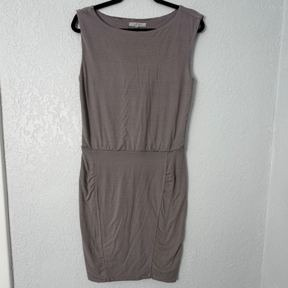 Athleta Womens XS Sleeveless Stripe Sheath Dress Taupe Pockets Elastic Waist